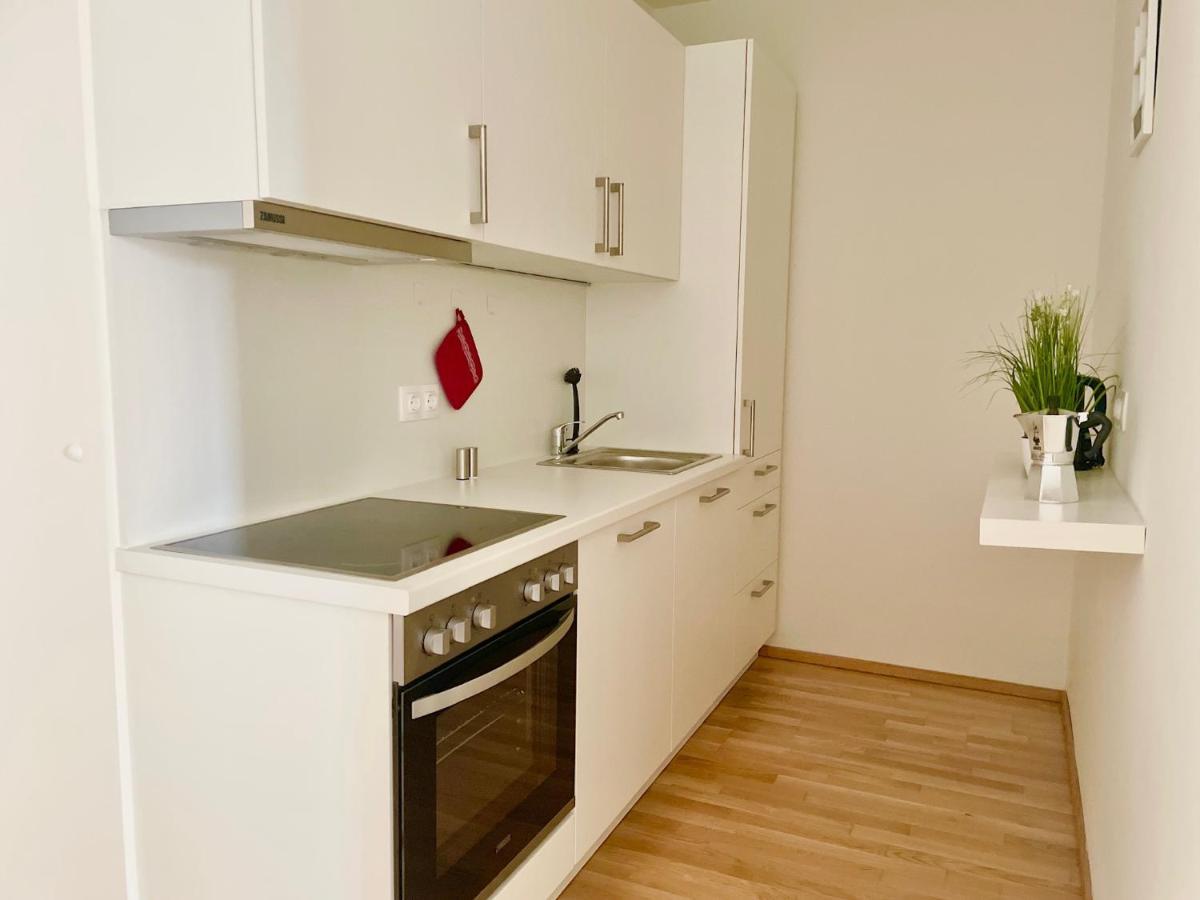 Bright Modern Flat With Balcony Διαμέρισμα Βιέννη Εξωτερικό φωτογραφία