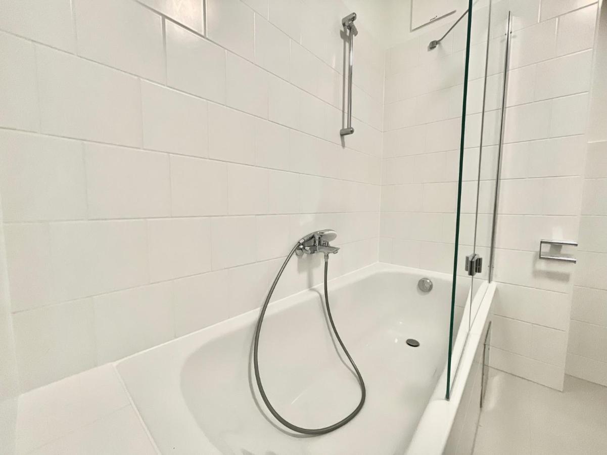 Bright Modern Flat With Balcony Διαμέρισμα Βιέννη Εξωτερικό φωτογραφία